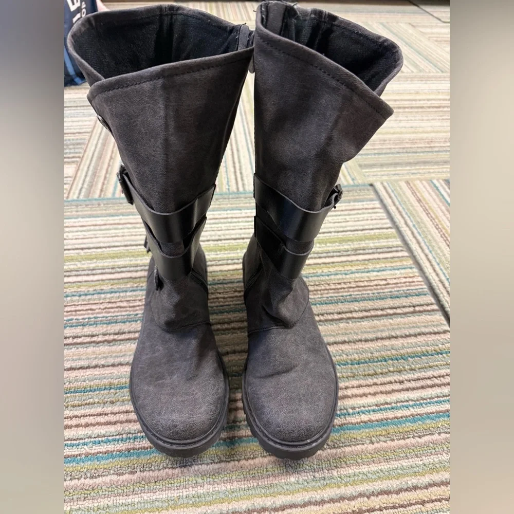 Blowfish Malibu Rider Moto Boots Black | Buckle Strap Vegan Boots | Size 7 - Picture 5 of 11